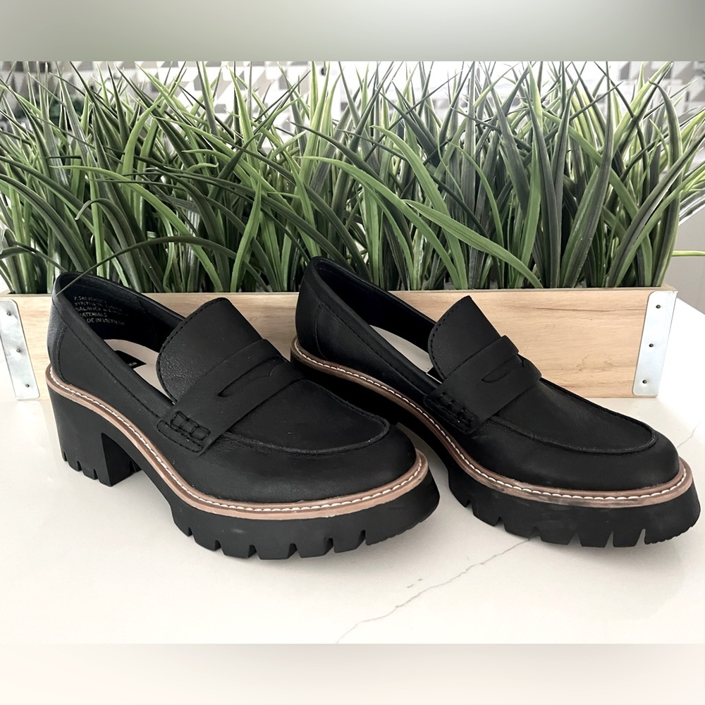 💕DV Dolce Vita Temecula Loafers